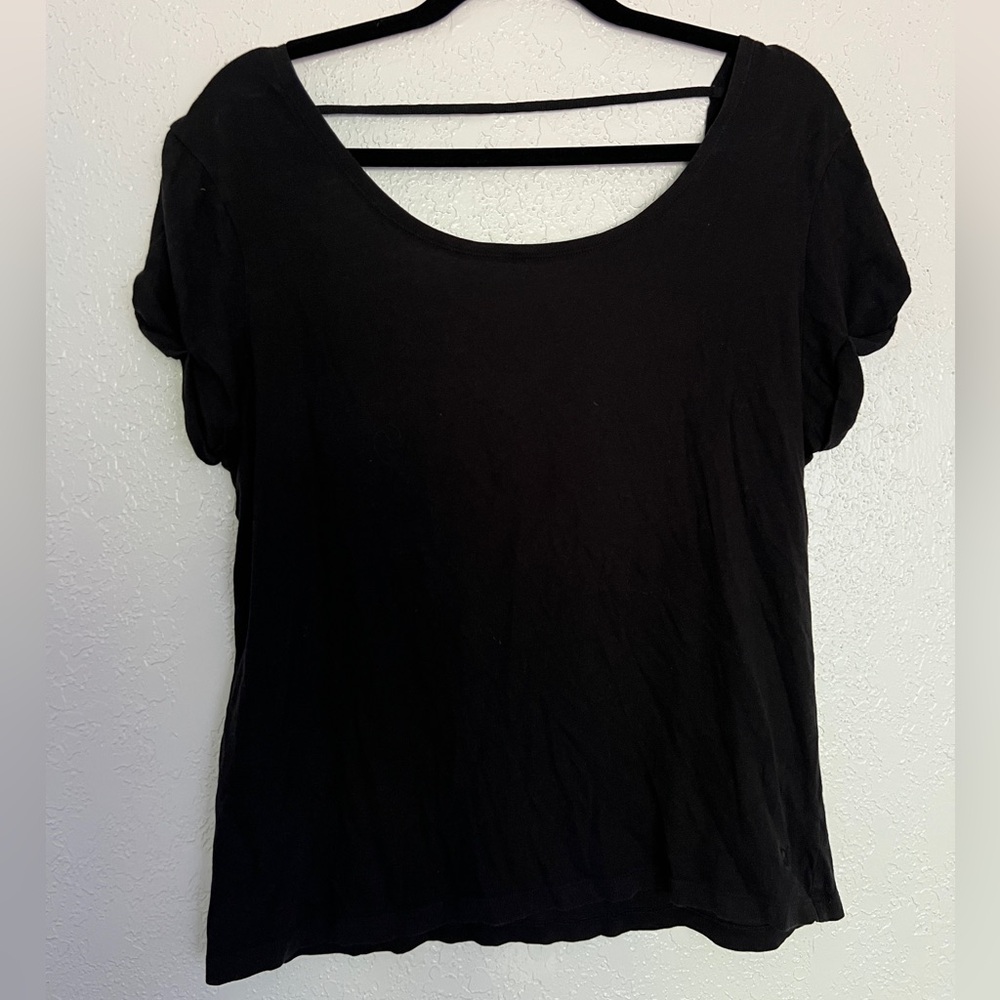 PINK Victoria’s Secret Black Open Back Tee Dog Logo XS
